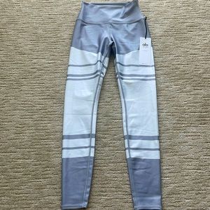 Alo Yoga Leggings- New